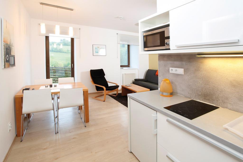 Apartman Stara Skola Vysoké nad Jizerou الغرفة الصورة